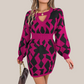Zephyr | Strickkleid mit V-Ausschnitt und Geometrischem Muster