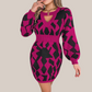 Zephyr | Strickkleid mit V-Ausschnitt und Geometrischem Muster