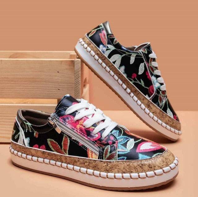 Zephyr | Orthopädische Turnschuhe mit Blumendruck und Schnürsenkeln