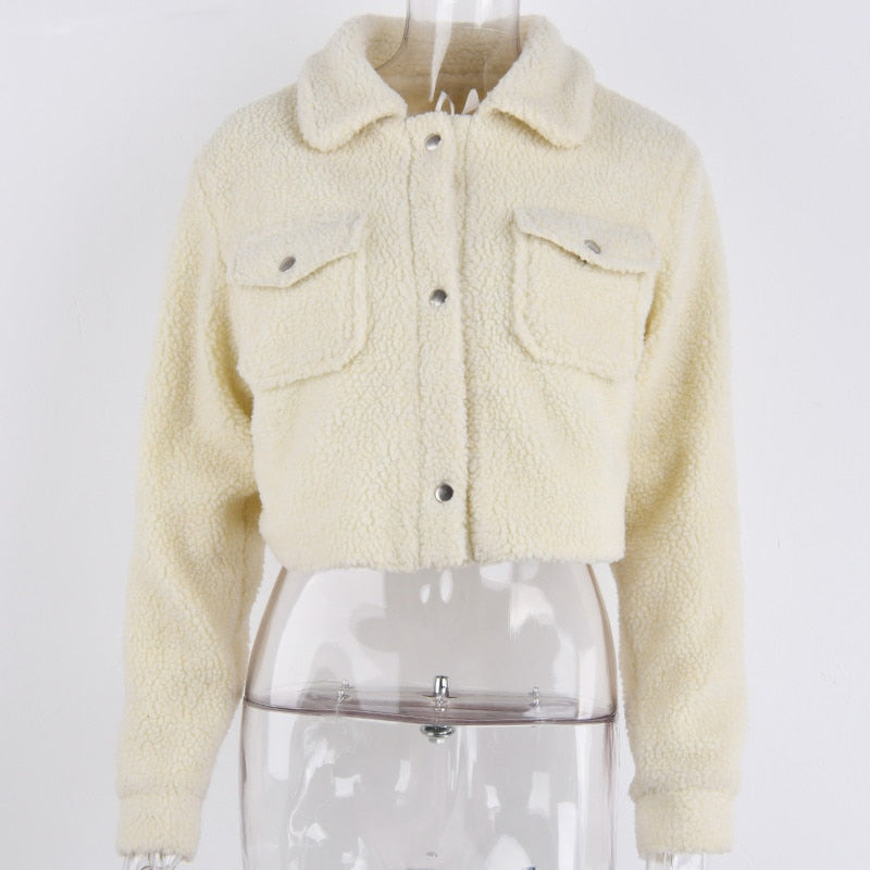 Zephyr | Modische und minimalistische Wintershorts