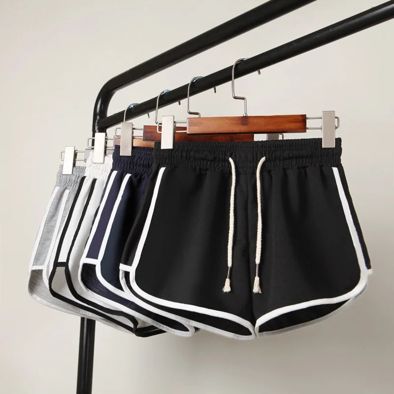 Zephyr| Damen Streifenshorts mit atmungsaktivem, elastischem Bund
