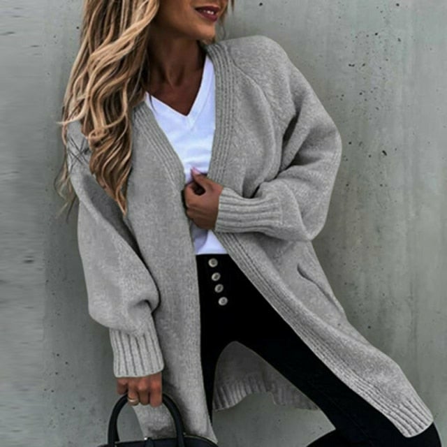 Zephyr | Langes, weiches Damenstrickjacke mit einer lässigen Passform